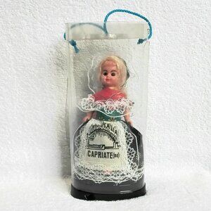 Vintage 1986 6 1/2" Traditionally Dressed Italian Doll in Original Packaging!!